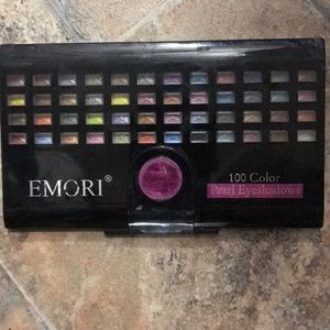 100 color shimmer eyeshadow palette